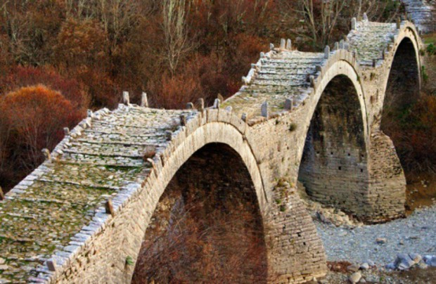 thehomeissue_vikos03